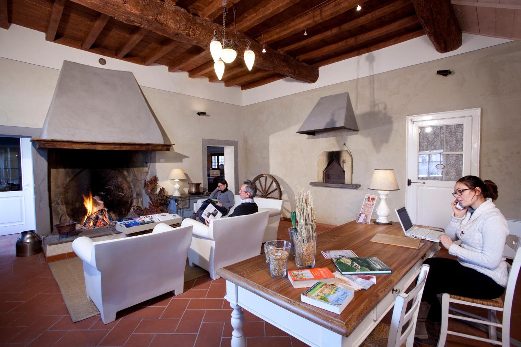 Agriturismo Cascina Caremma Besate Εξωτερικό φωτογραφία