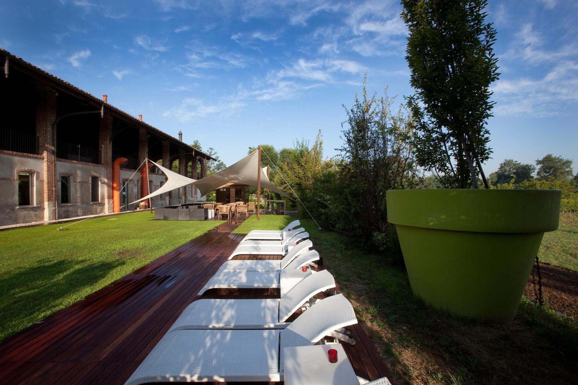 Agriturismo Cascina Caremma Besate Εξωτερικό φωτογραφία
