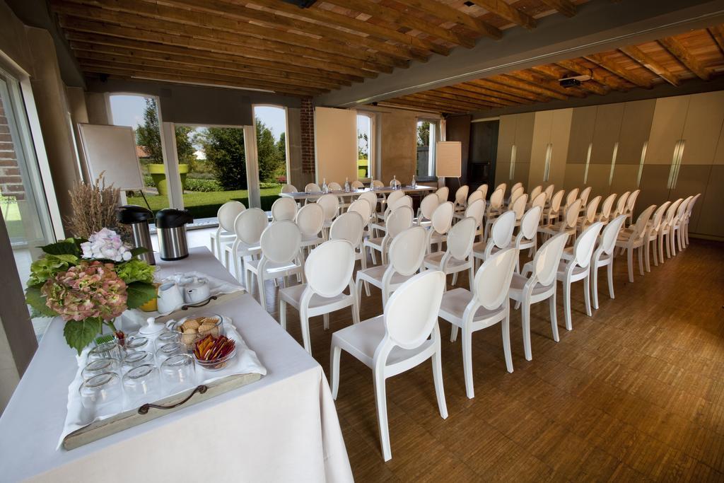 Agriturismo Cascina Caremma Besate Εξωτερικό φωτογραφία