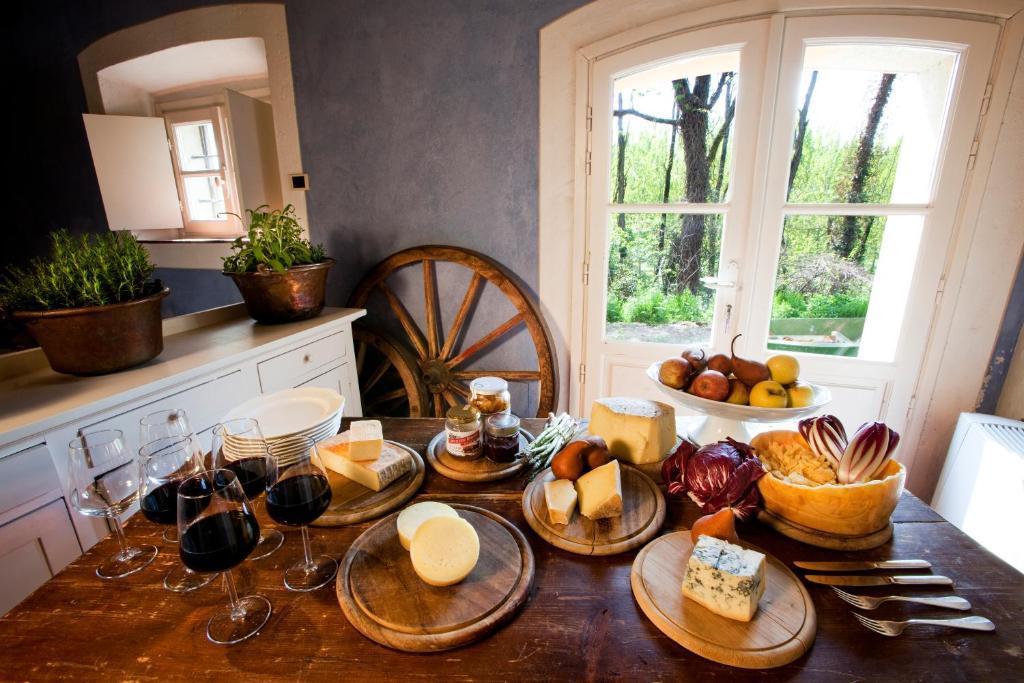 Agriturismo Cascina Caremma Besate Εξωτερικό φωτογραφία